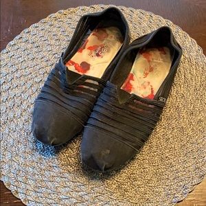 Bob’s Black and Mesh Slip-on Shoe